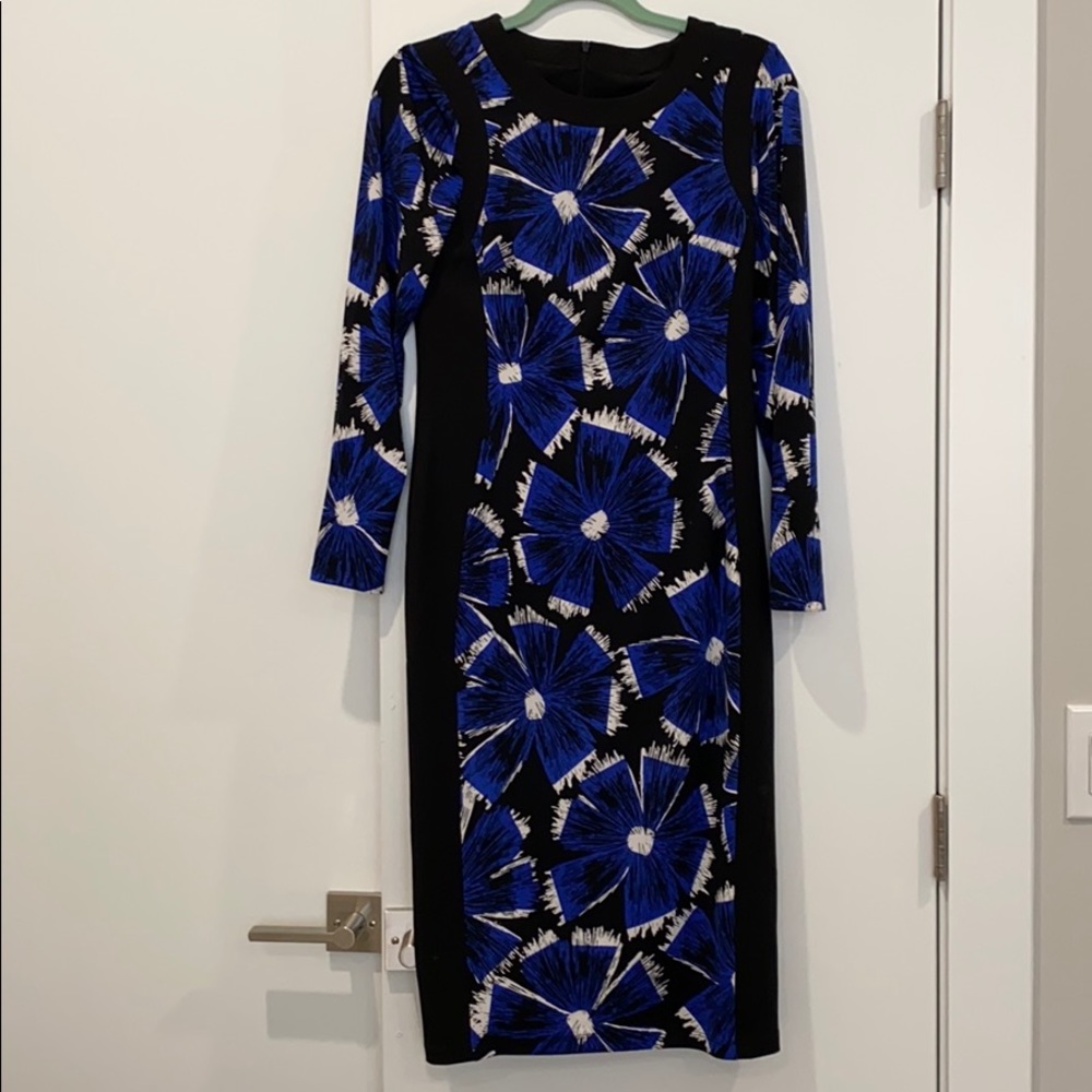 Maggie London longsleeve dress